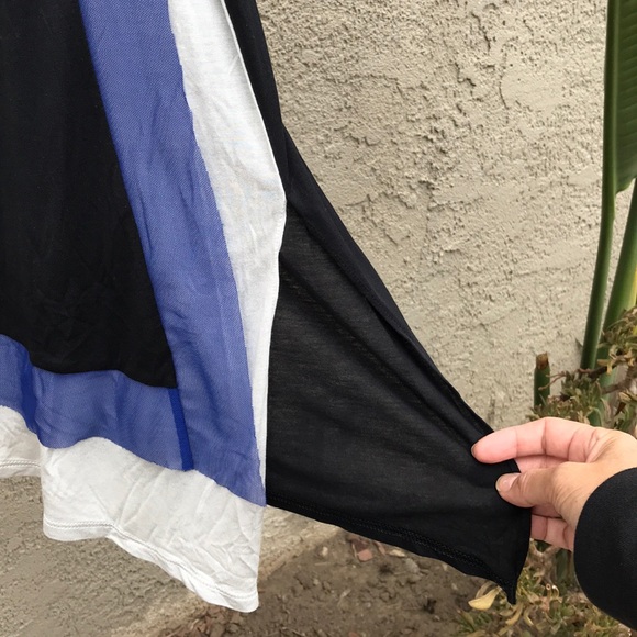 BCBGMaxazria - Long tank top w/color blocks - Picture 4 of 5